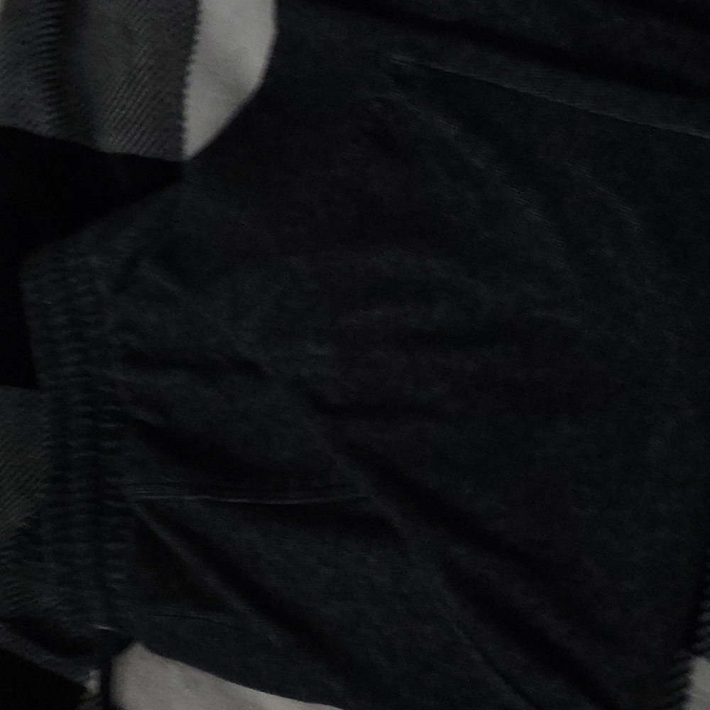 Capris - Picture 2 of 2